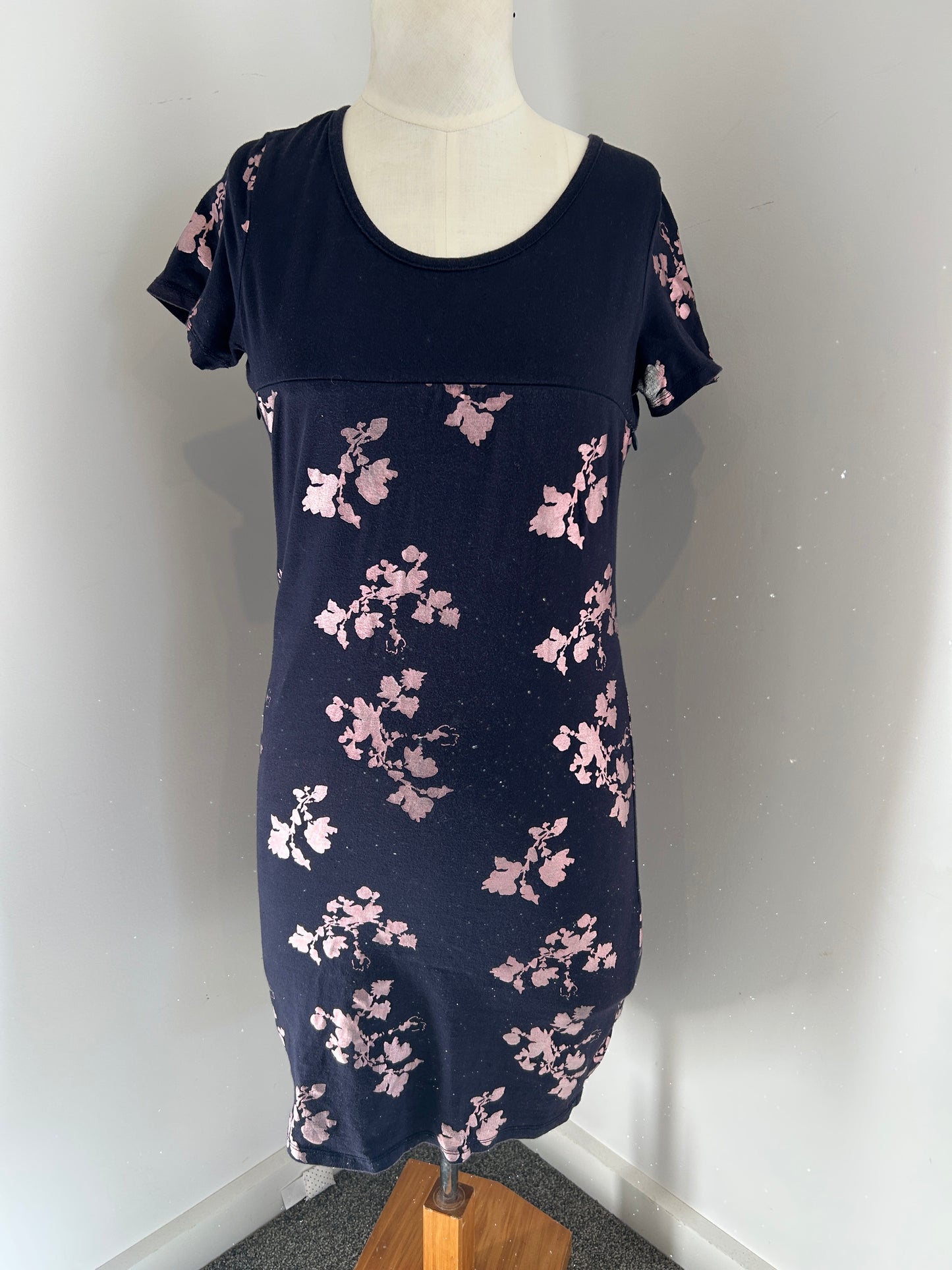 Mrs Smith t-shirt dress (6)