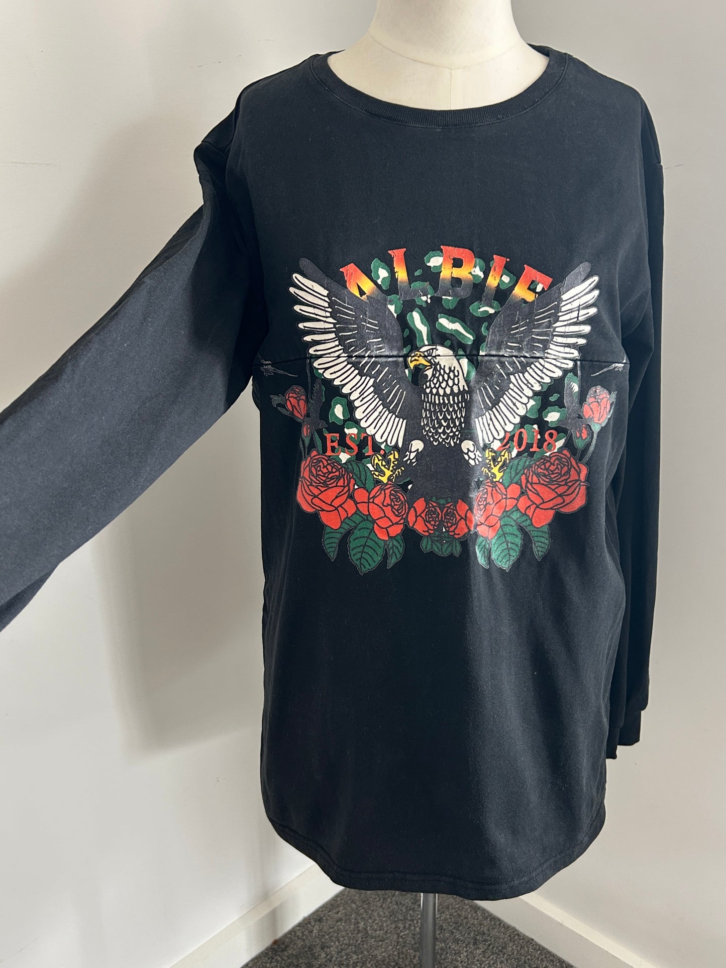 Albie graphic long sleeve (S)