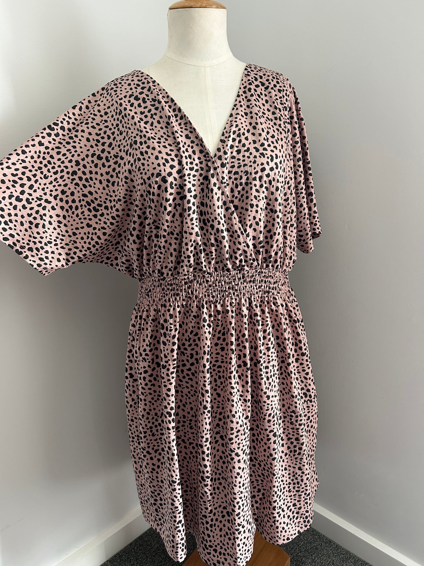 Bae. Dress (S)