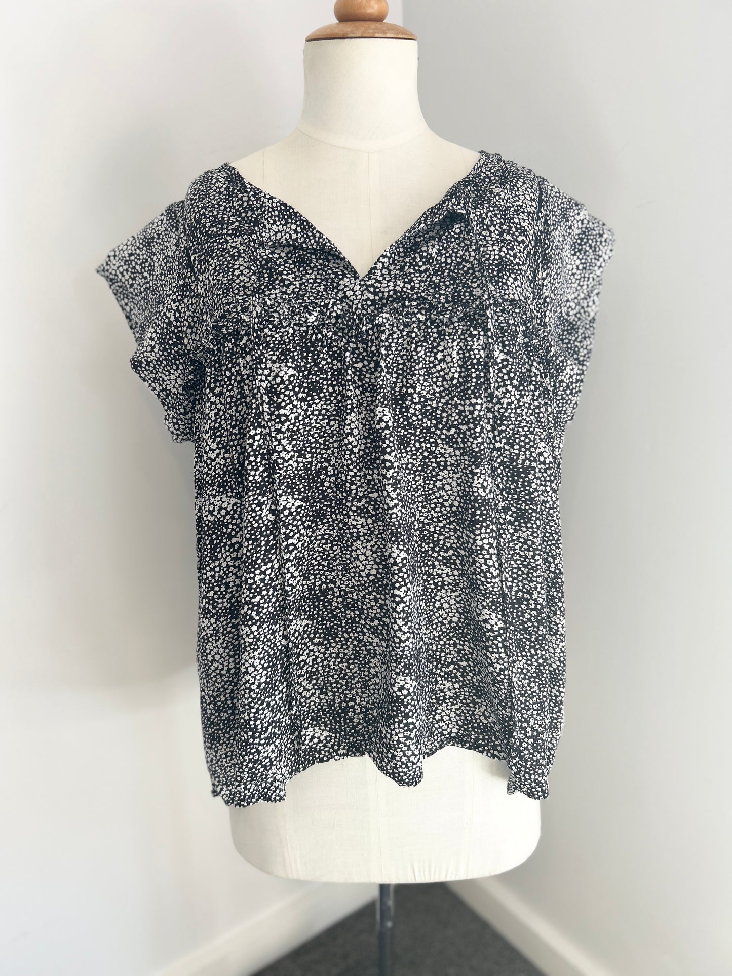 Close to the heart blouse (14)