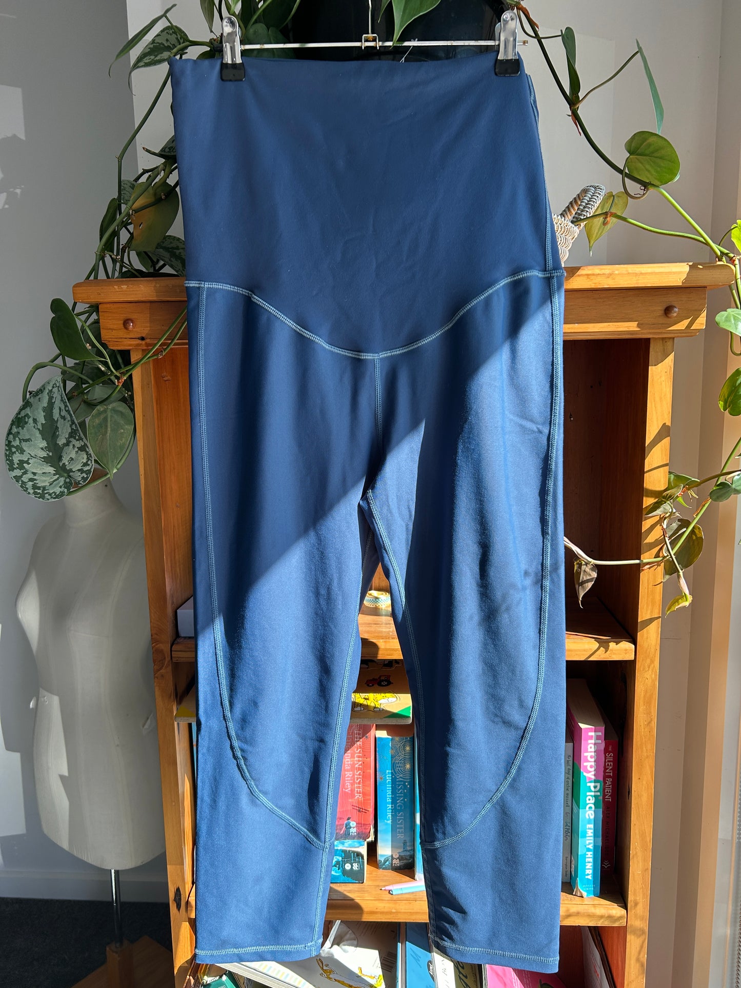 Cadenshae 3/4 maternity tights (XXL)