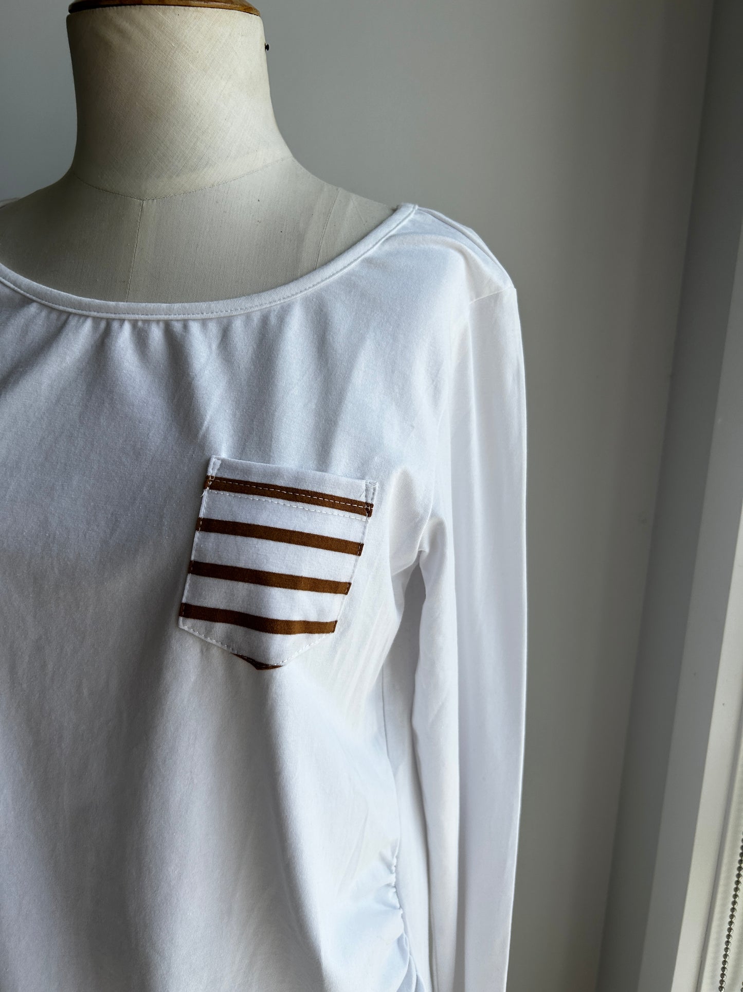 Milkbar long sleeve, BNWT (M)