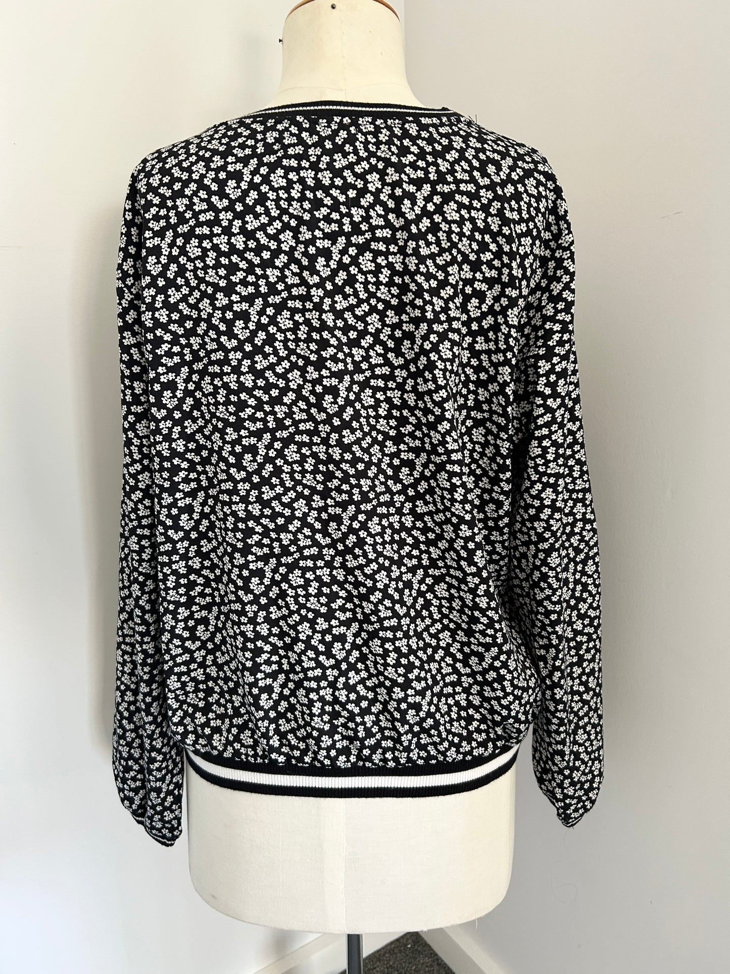 Addison Elsie top, BNWOT (12)