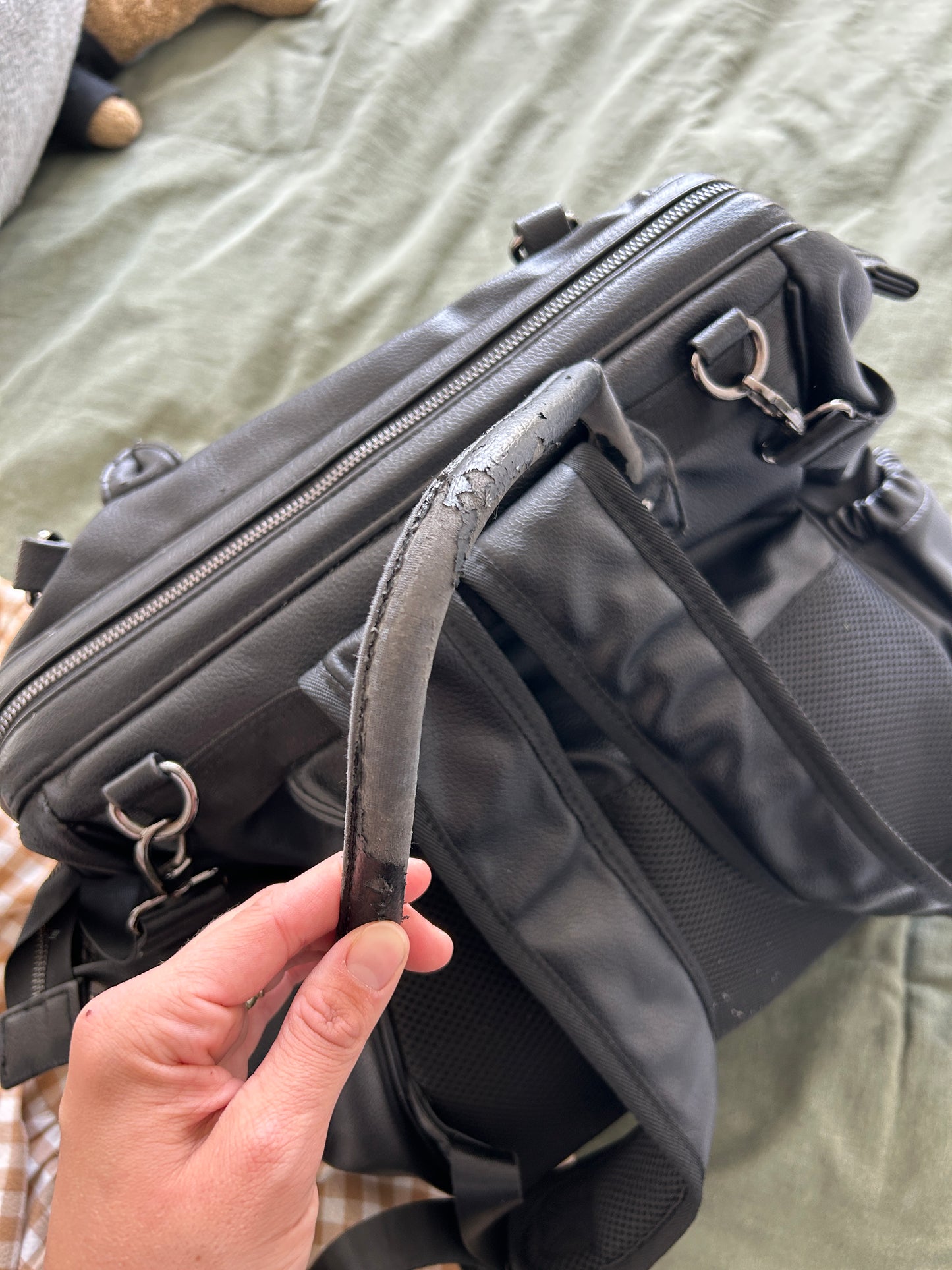Isoki Bryon backpack