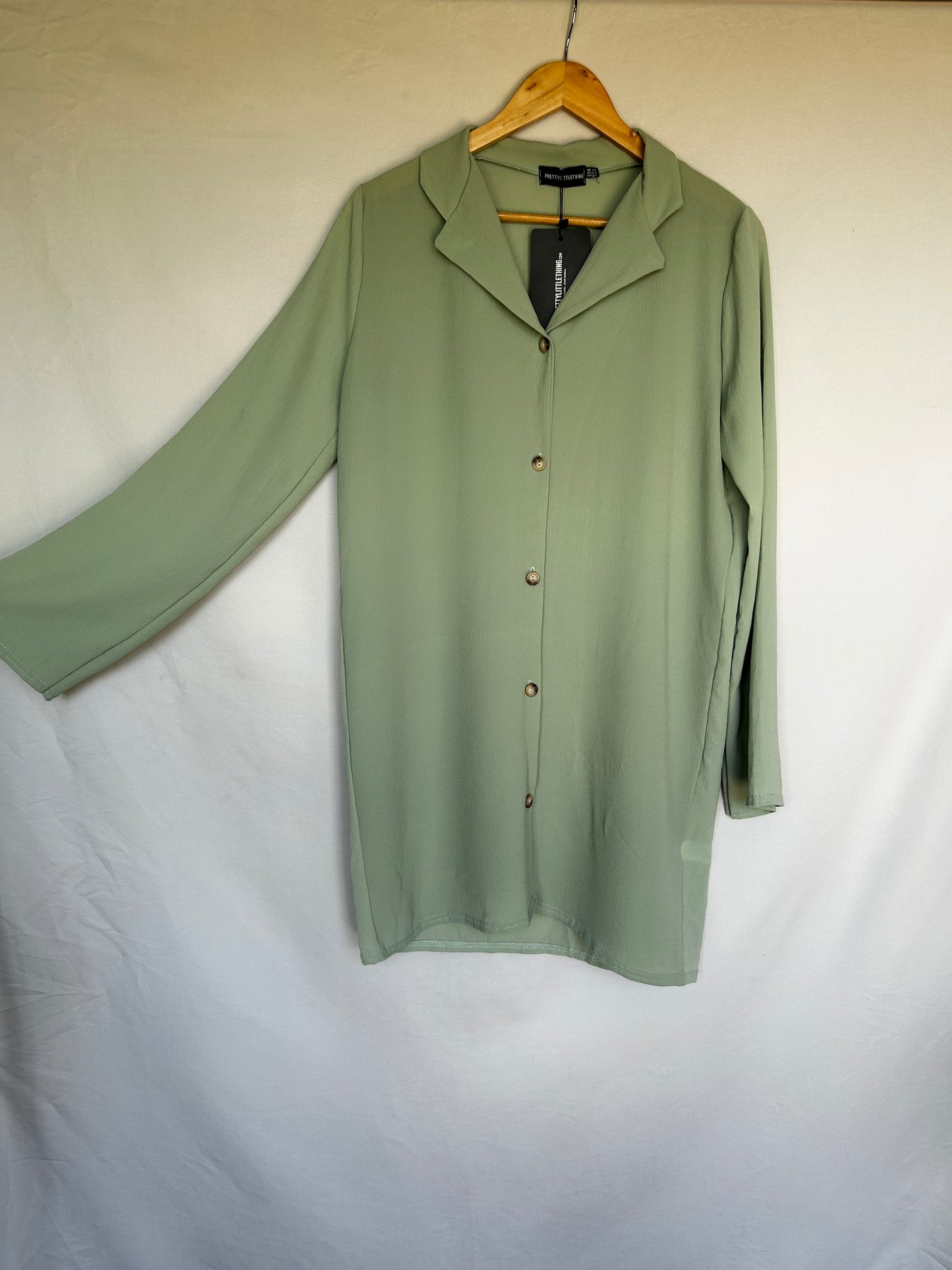 Pretty little thing blouse dress (10)