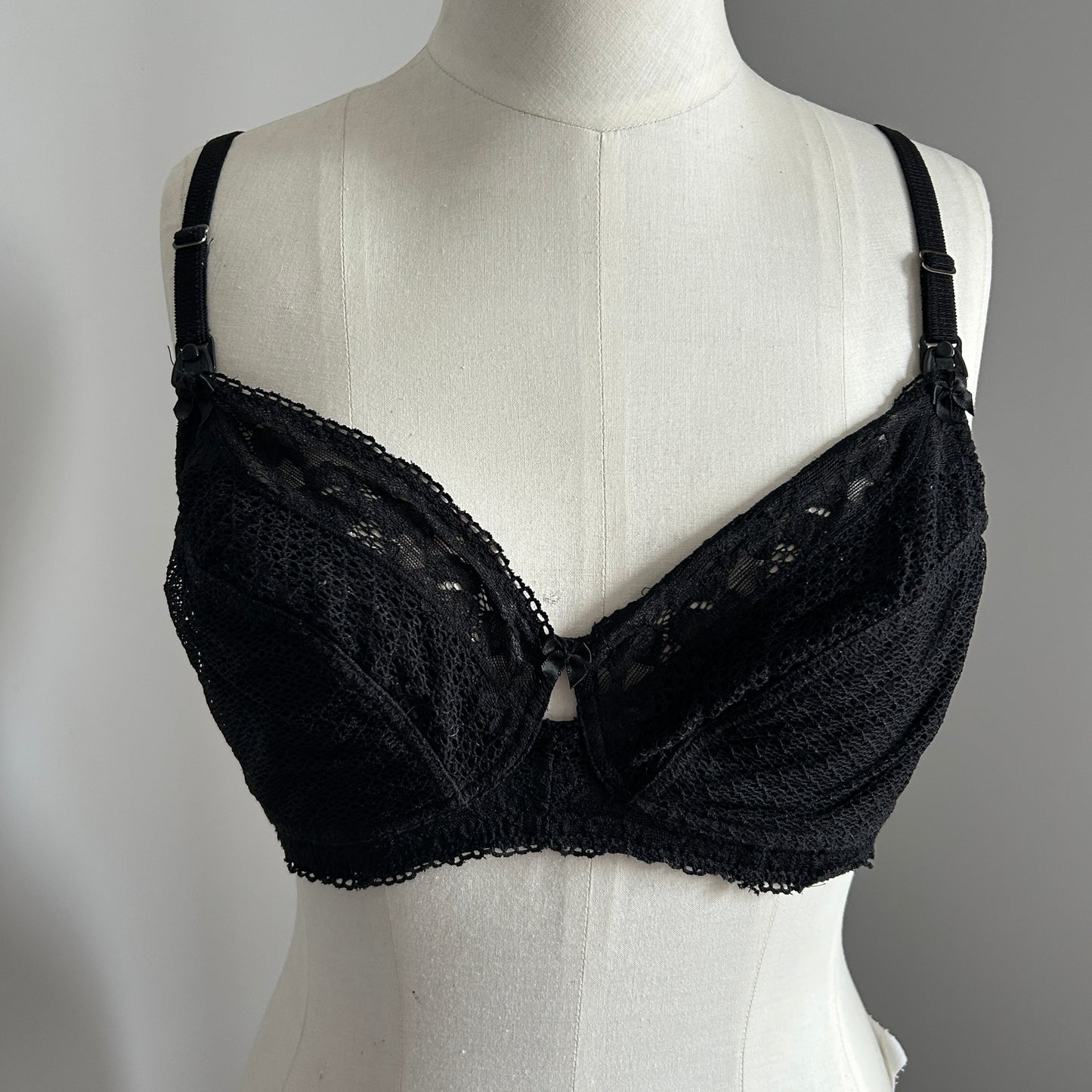 Bendon motherlove lace bra (16C)