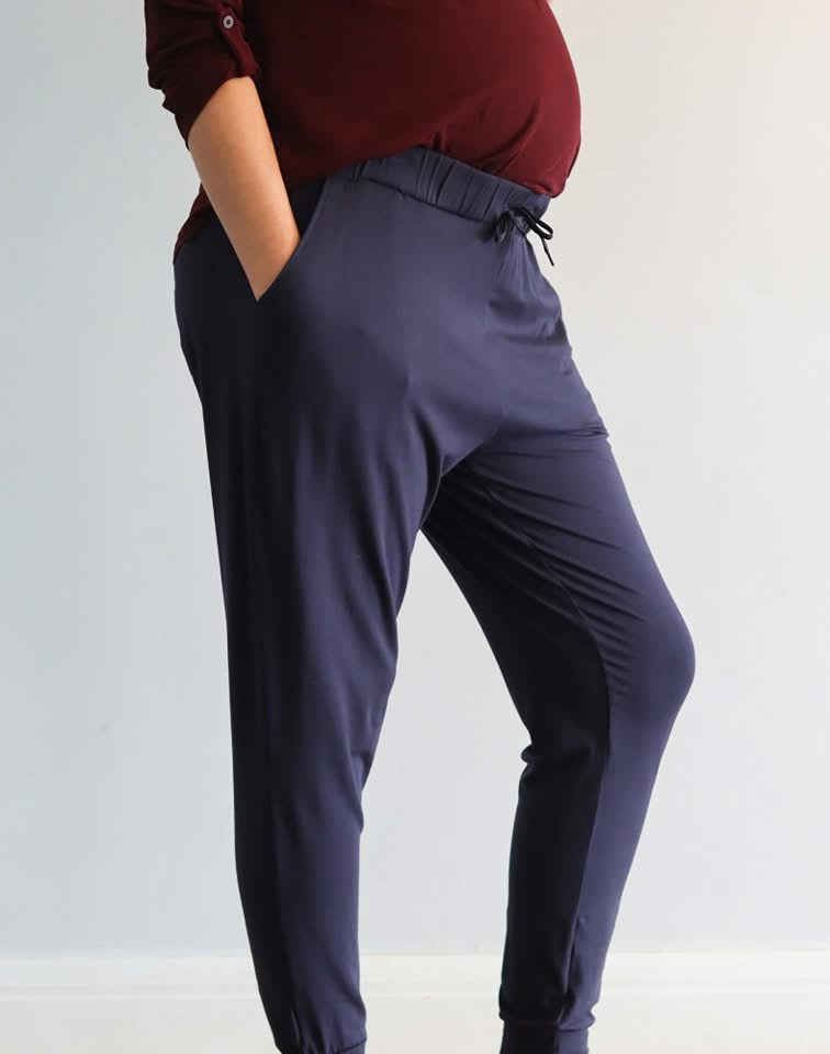Cadenshae bamboo joggers (M + L)