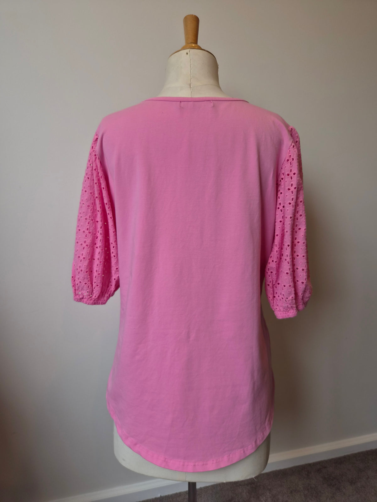 Addison Candy Pink Broderie Sleeve Top (14)