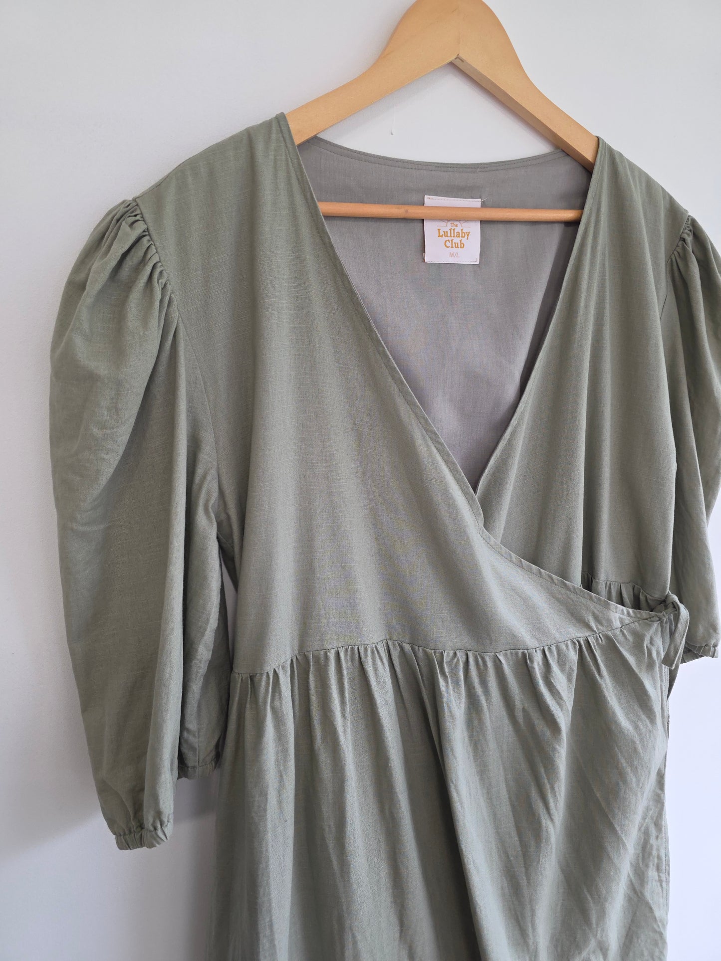 The Lullaby Club Wrap Dress (M/L)