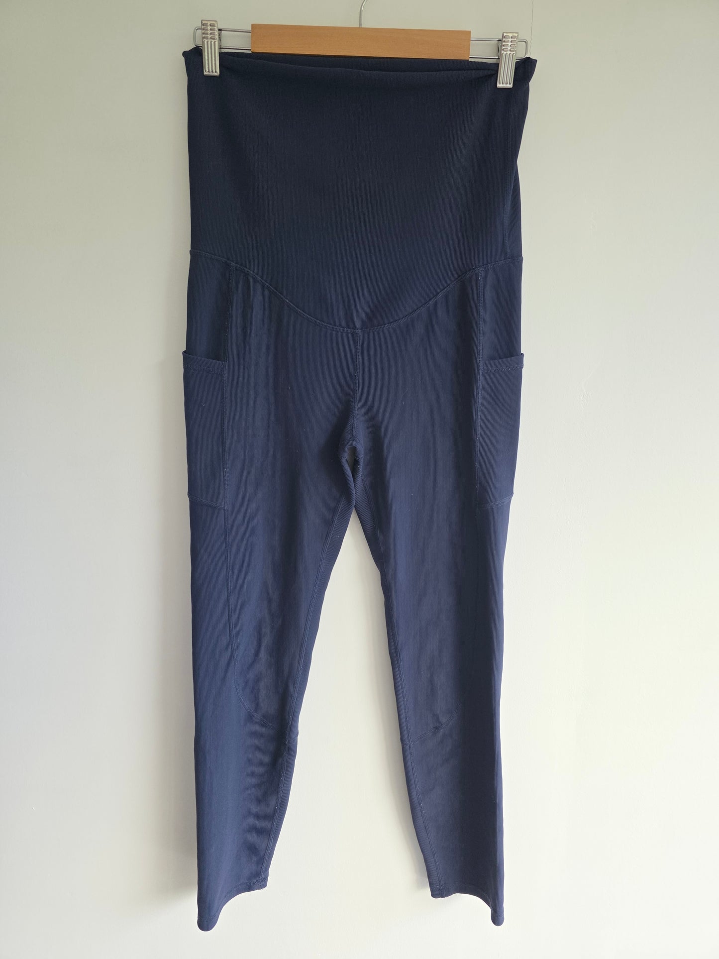 Cadenshae Maternity Leggings (XL)