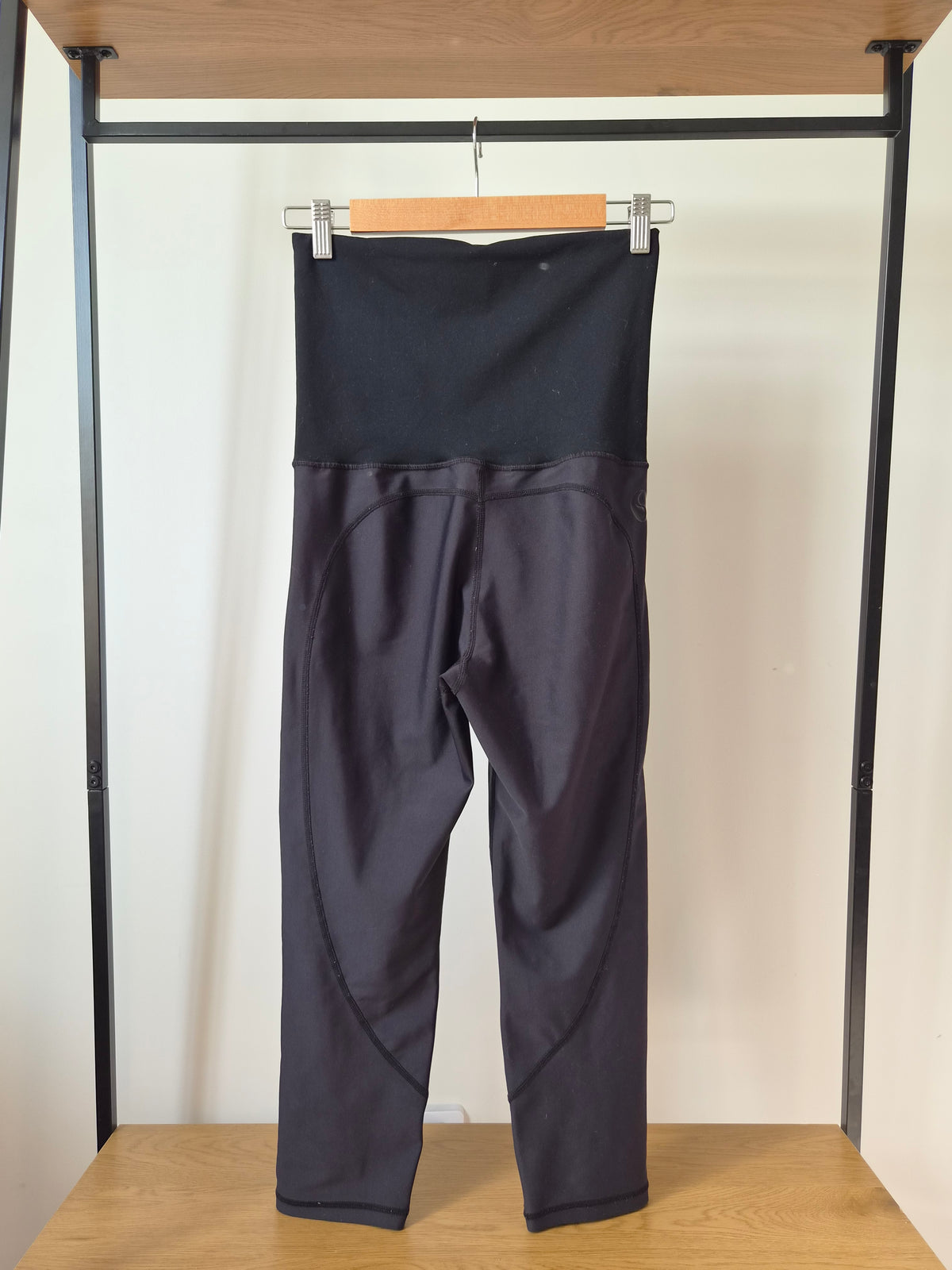 Cadenshae Black Leggings (M)