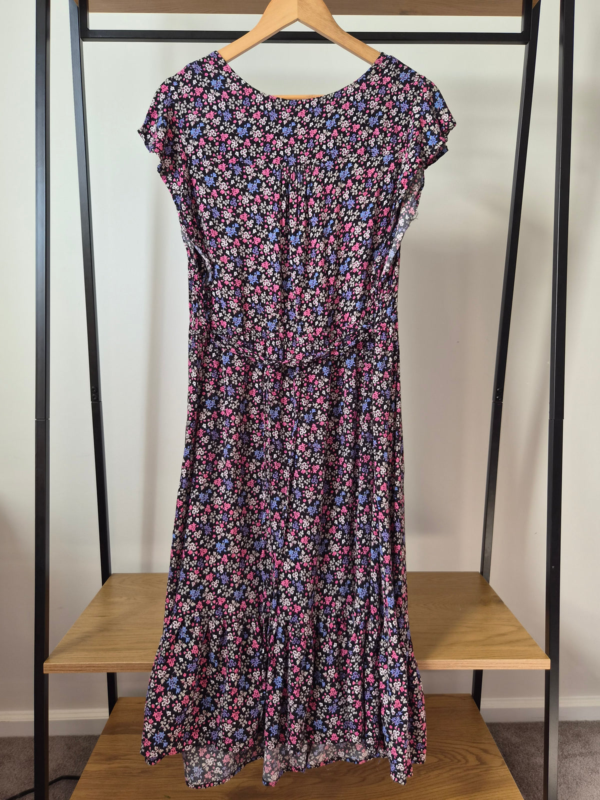 H&M Floral Maternity Dress (L)