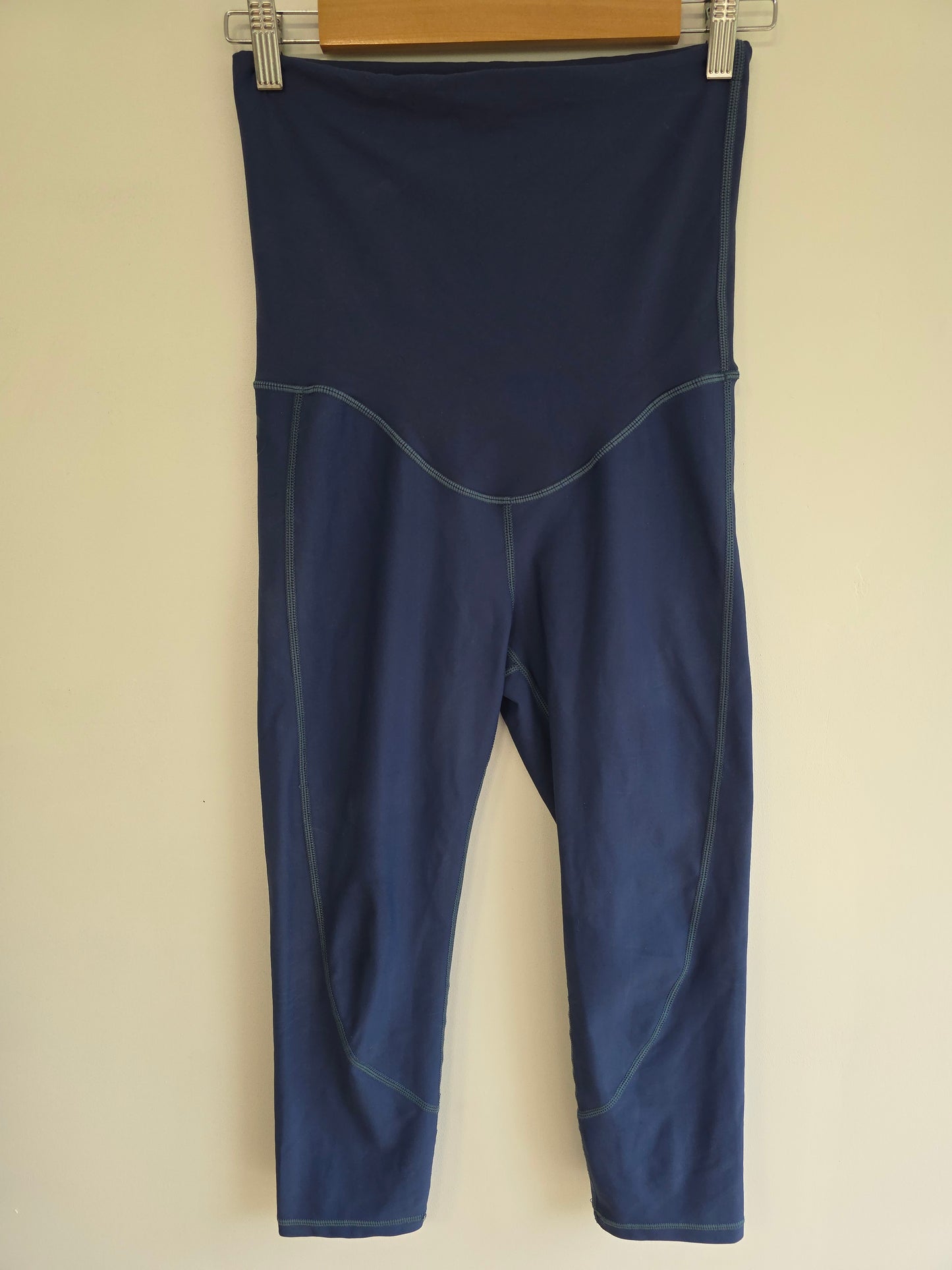 Cadenshae Maternity Leggings (M)