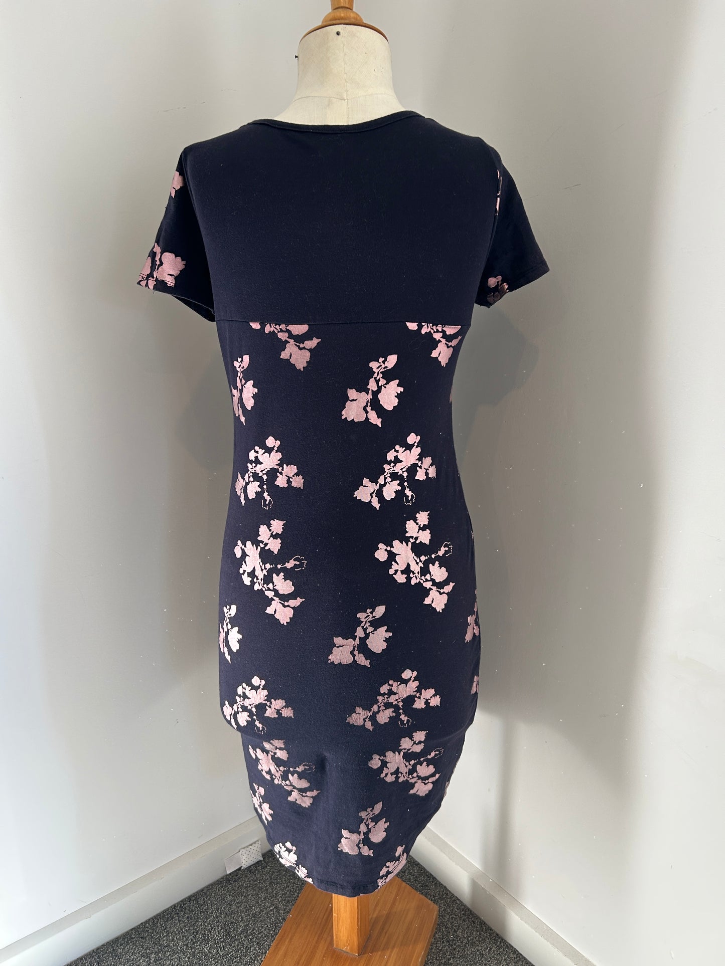 Mrs Smith t-shirt dress (6)
