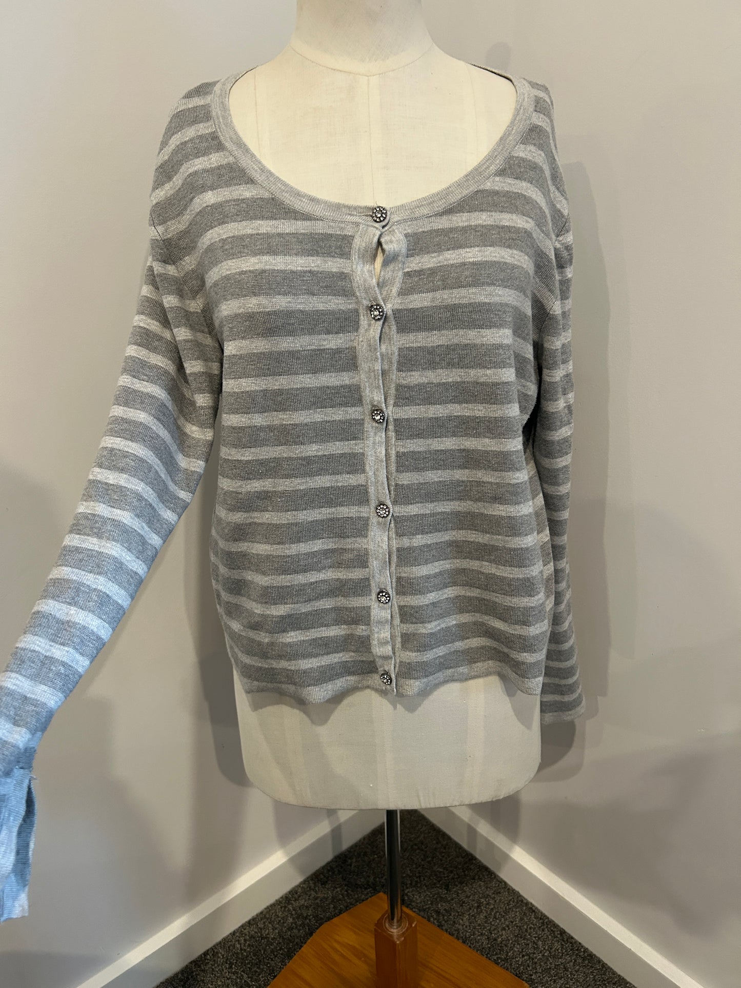 Grace Hill cardigan, BNWOT (L)