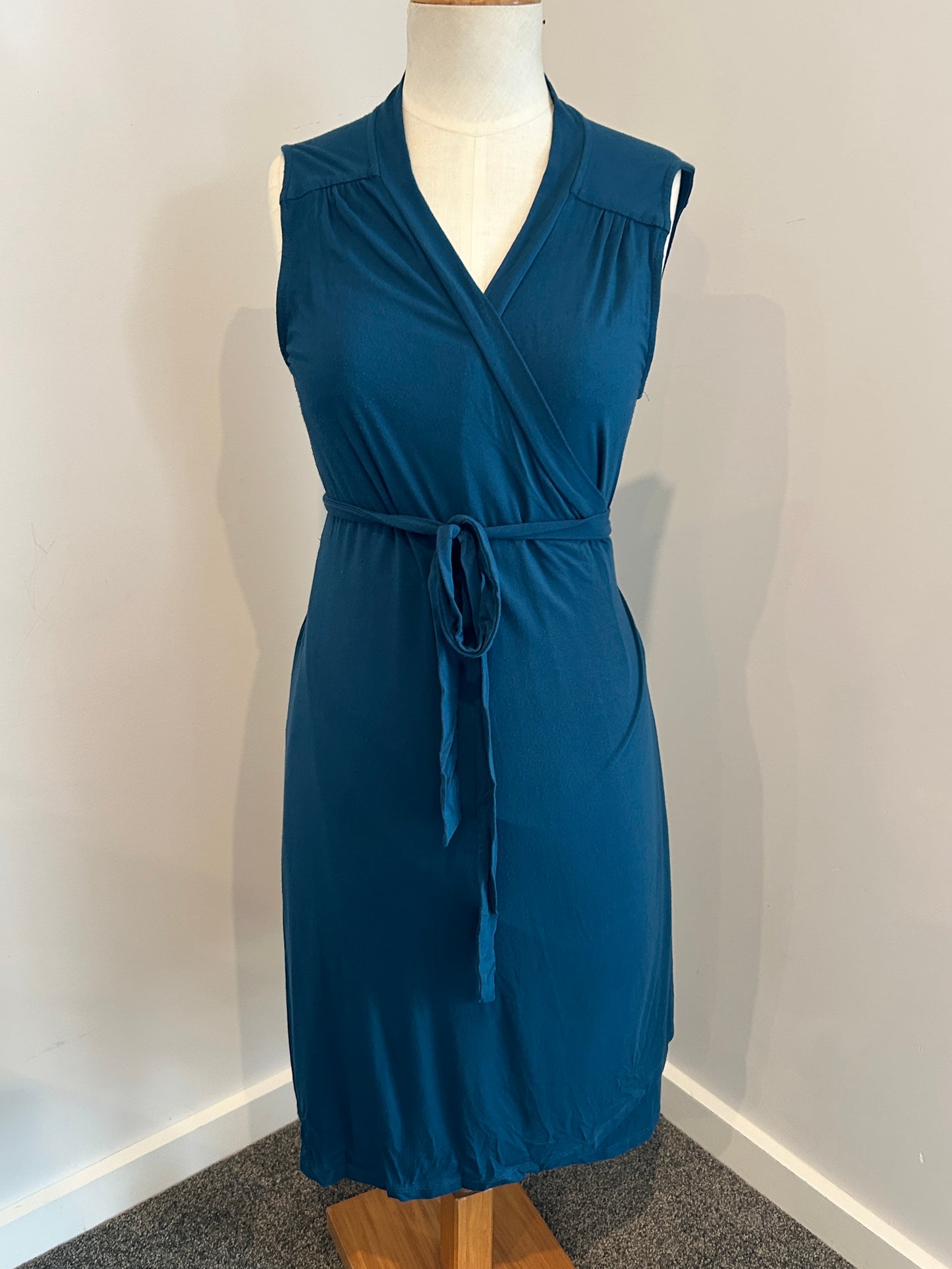 Angel maternity wrap sleeveless dress (M)