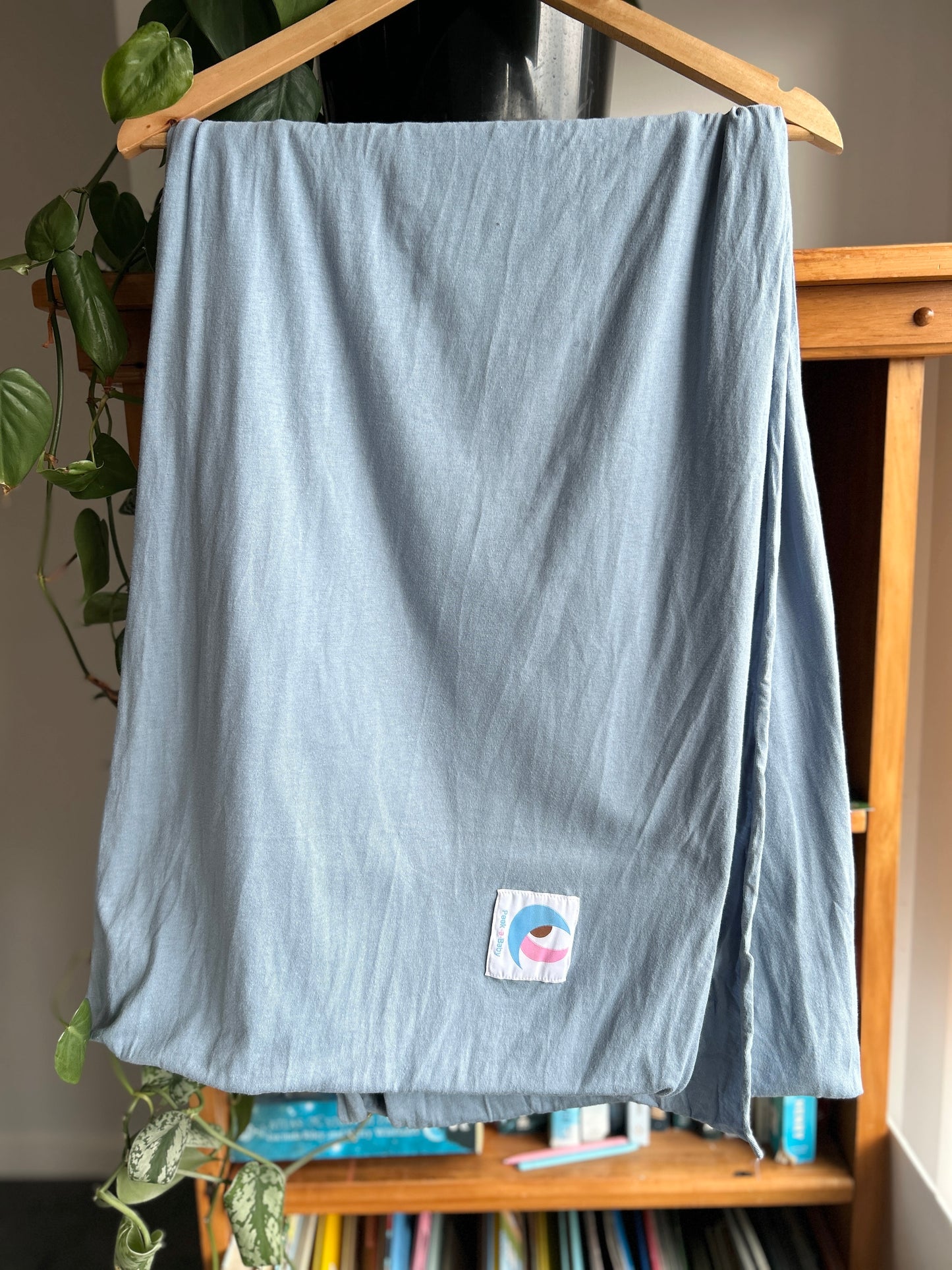 Peek-a-baby wrap