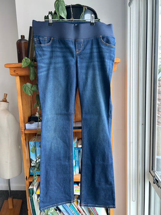 Old navy maternity flare jeans (10)