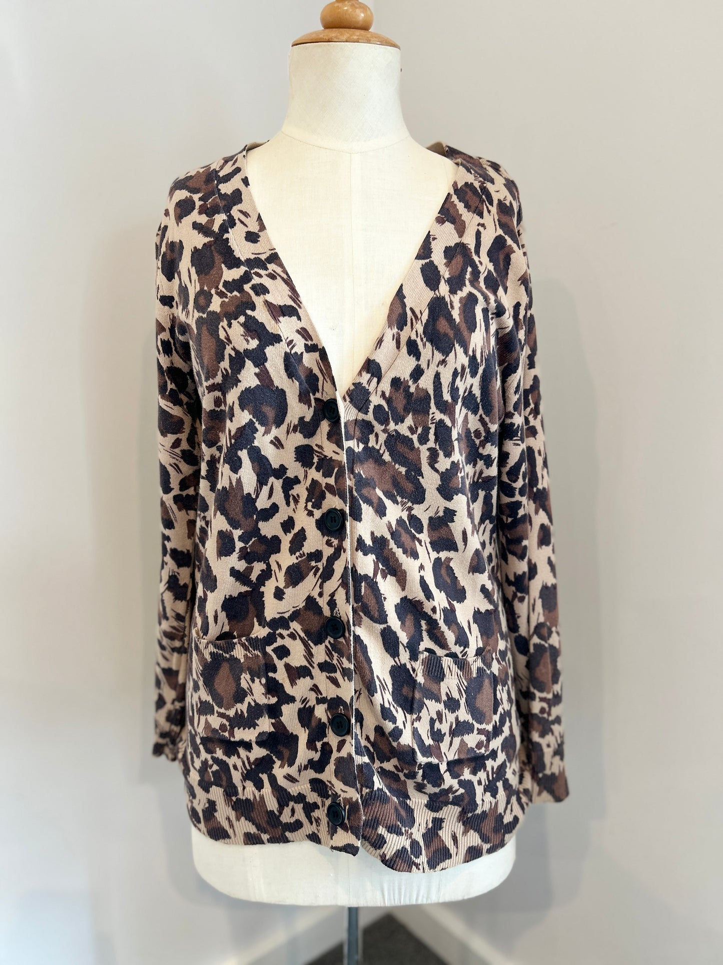 Jeanswest cardi (L)