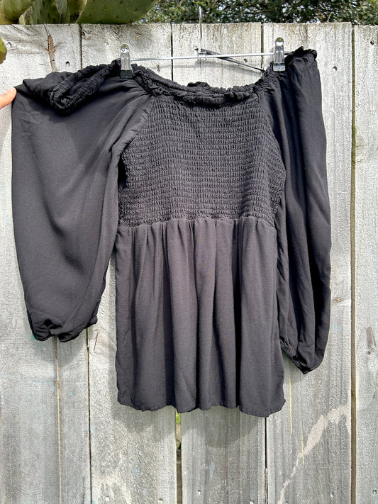 Off the shoulder crop top (16-18)