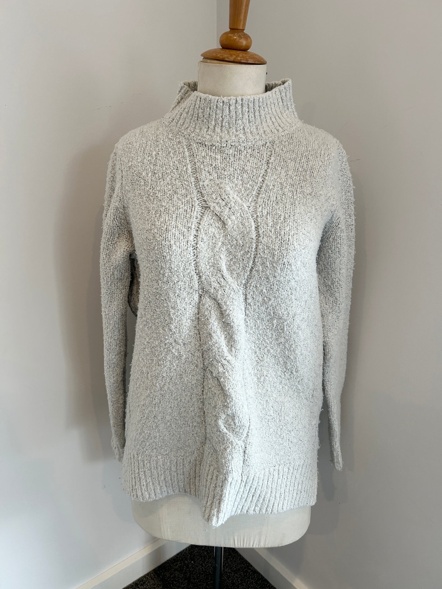 Ripe cable nursing knit (S)