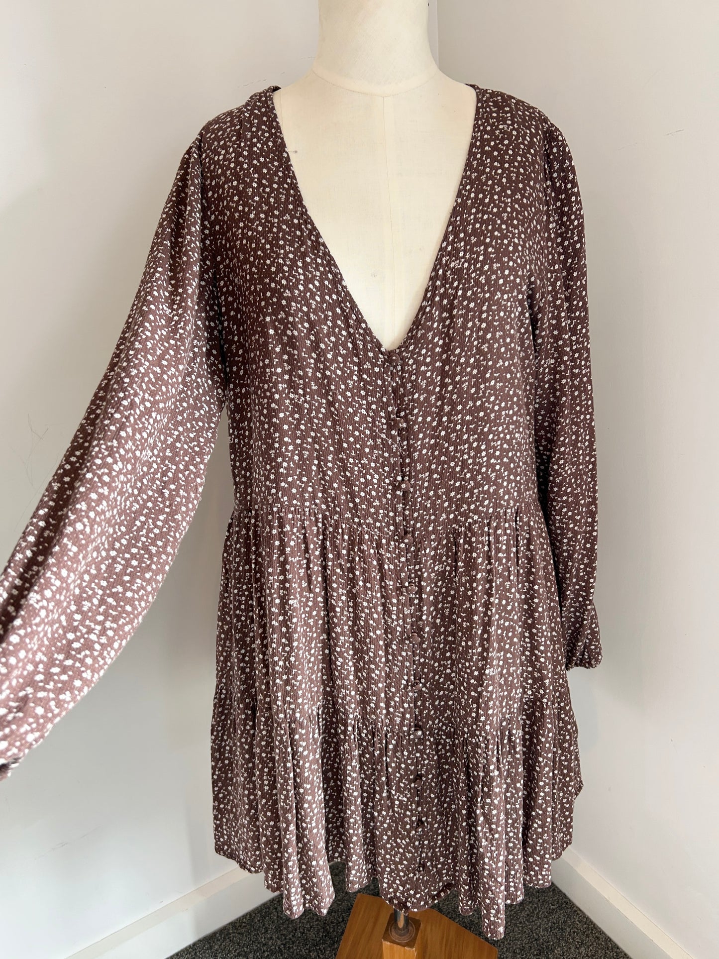 Glassons button down tiered dress (12)
