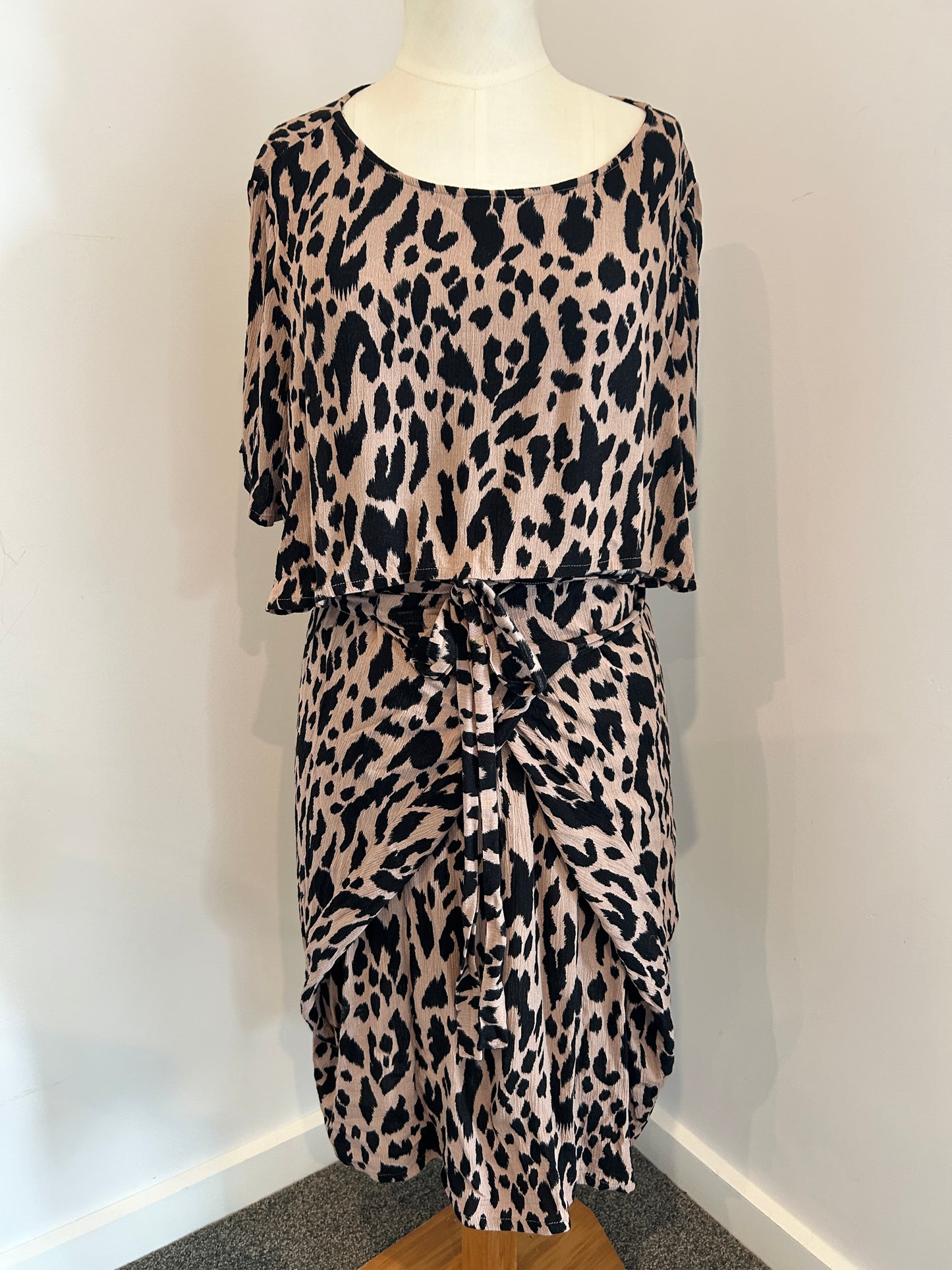 Albie cross around dress (L)