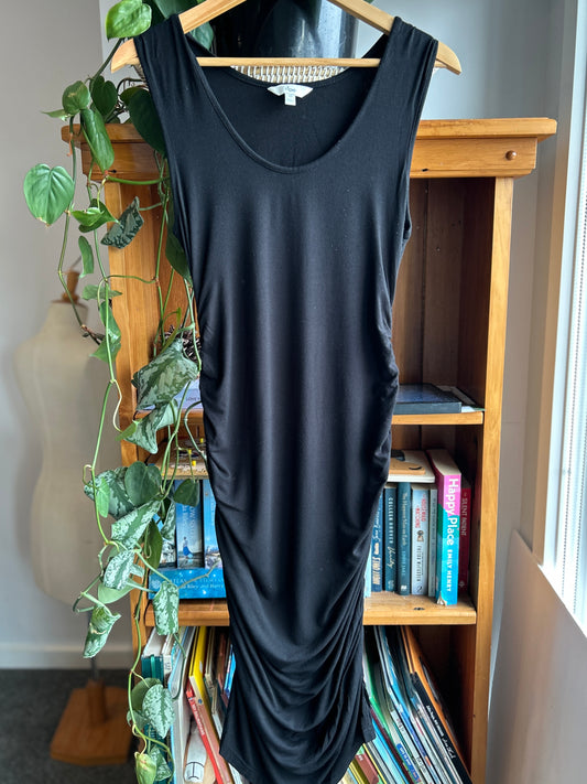 Ripe runched sides dress (M)