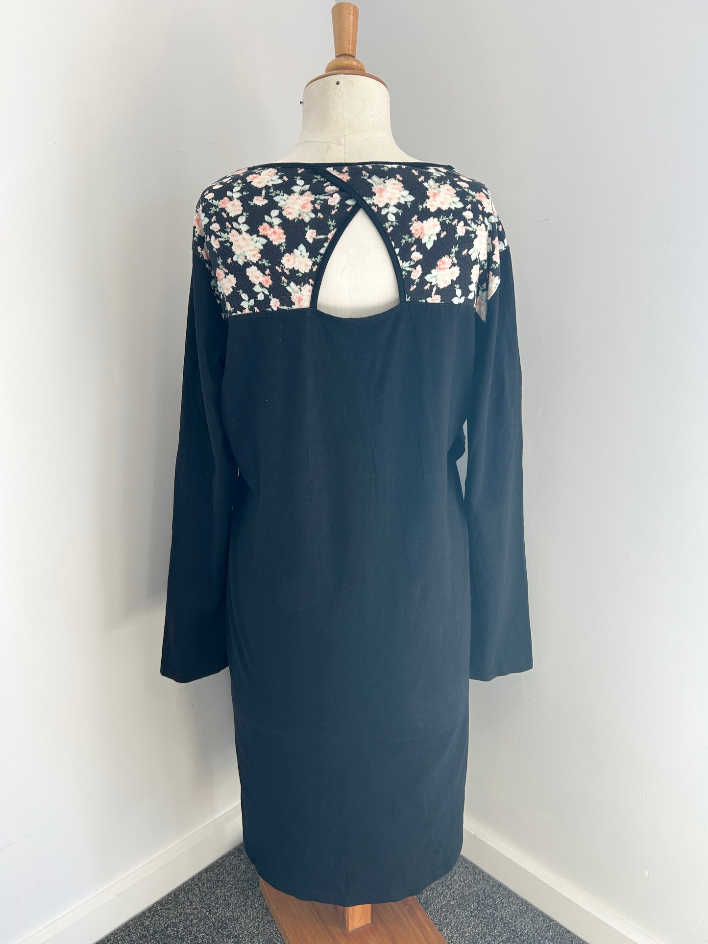 Lily & London dress (16)