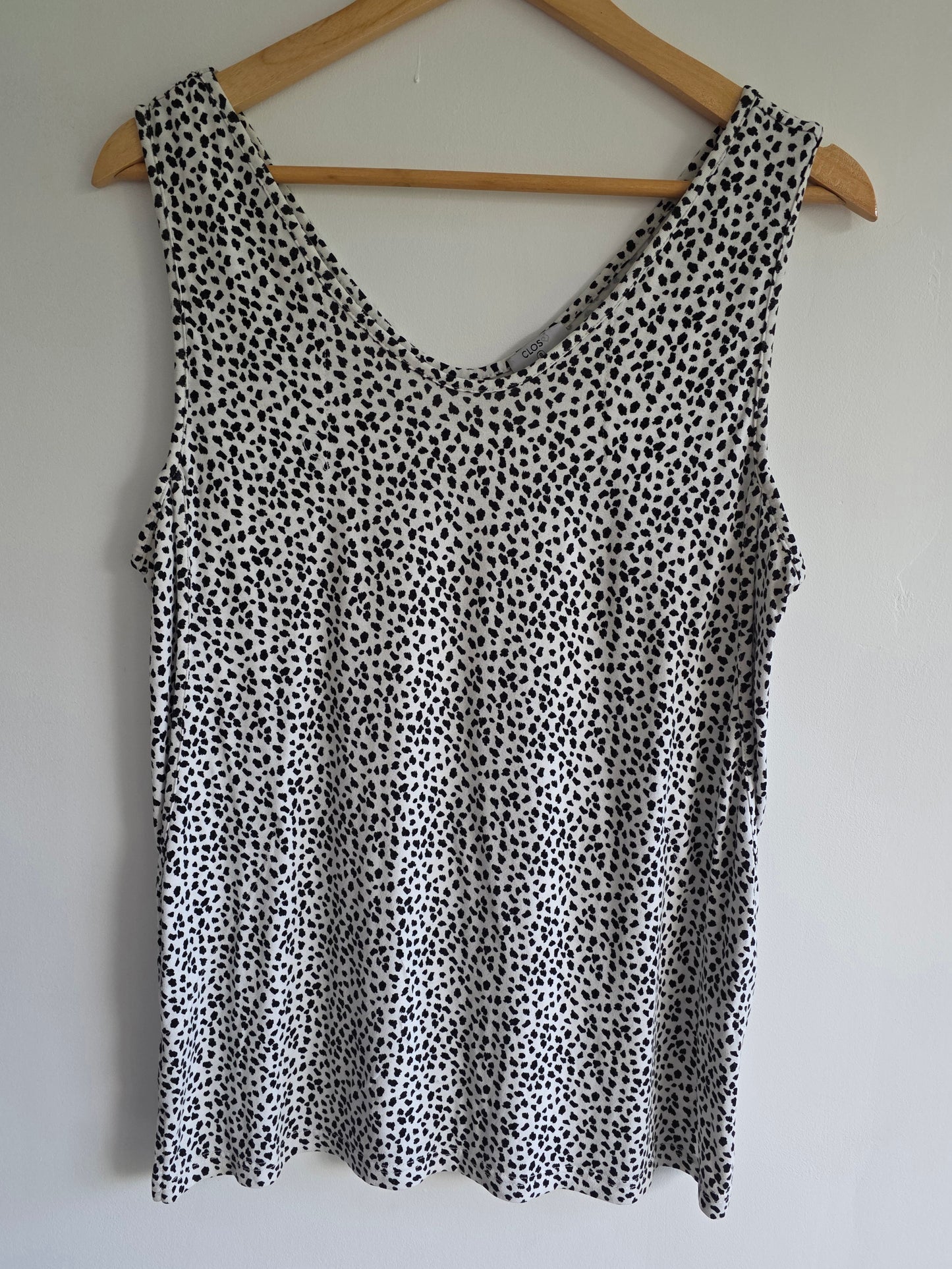 Close to the heart tank (8)