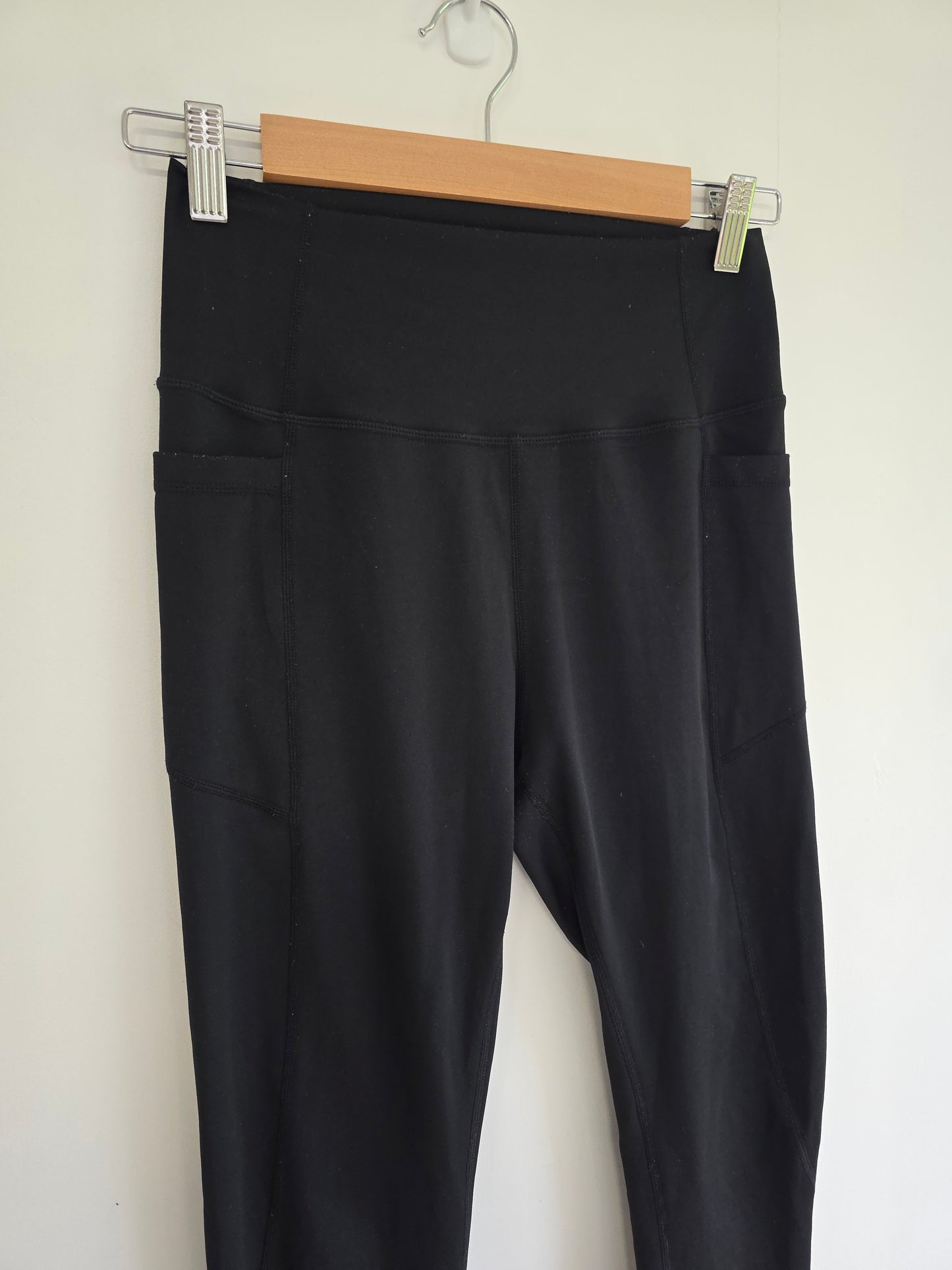 Cadenshae Leggings (M)