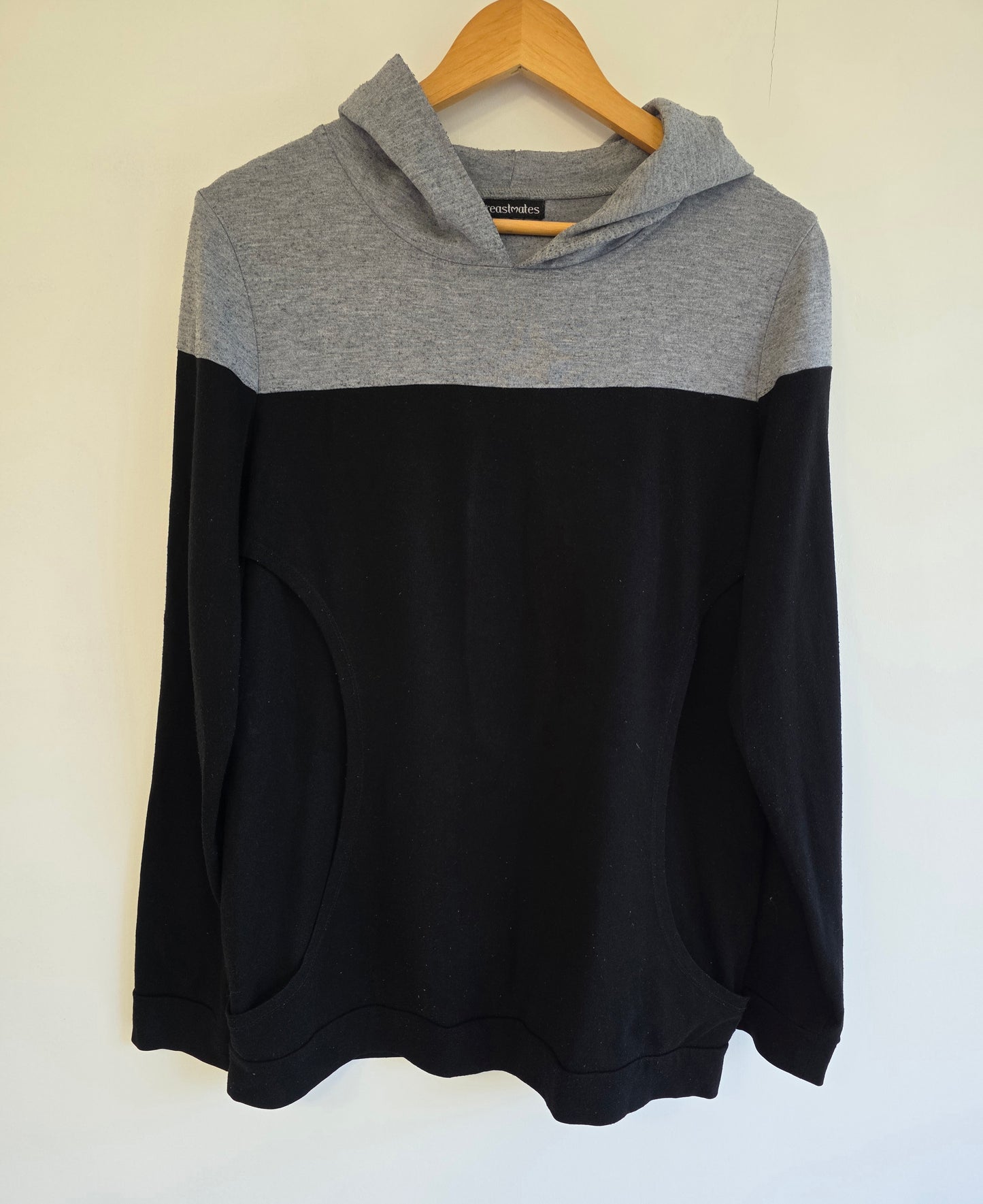 Breastmates Hoodie (L)