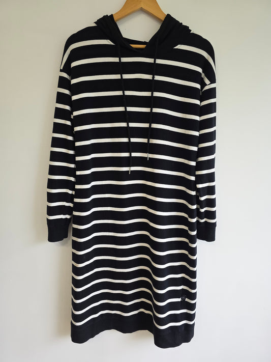 Addison Hooded Dress (10)