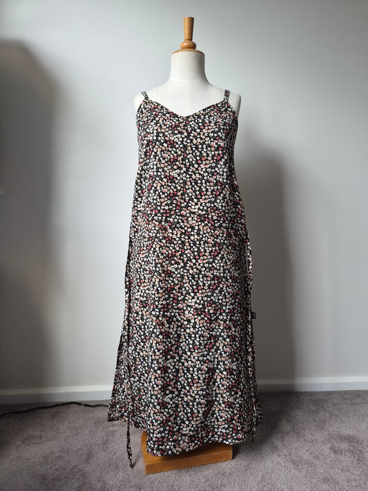 Addison Vintage Floral Dress (6)