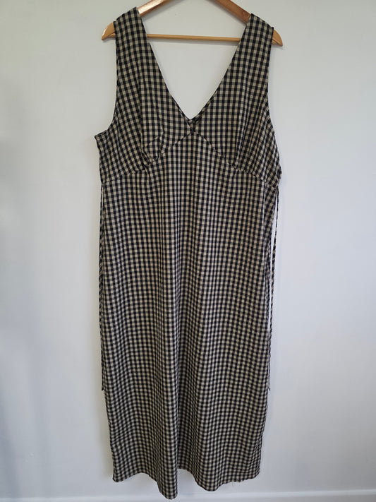Gingham Maxi Dress (16-18)