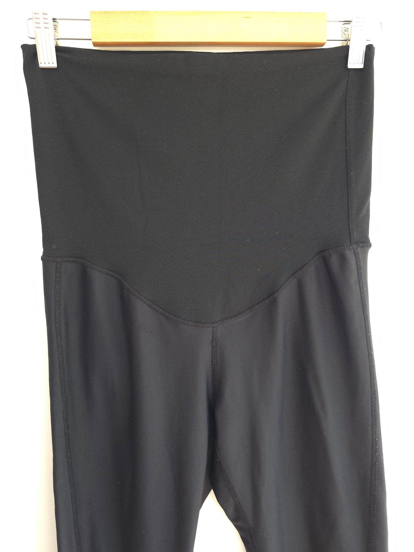 Cadenshae Maternity Leggings (M)