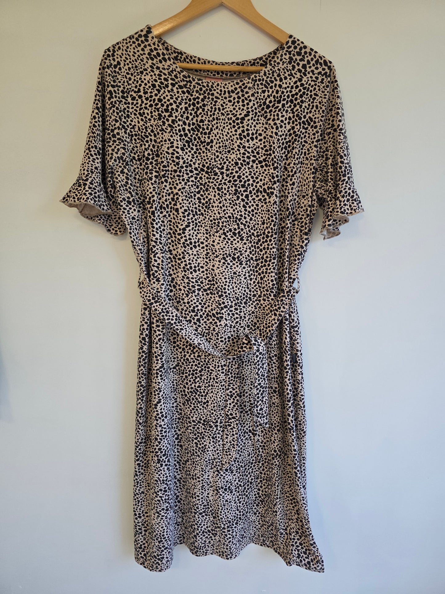 Milkbar Dress (L)