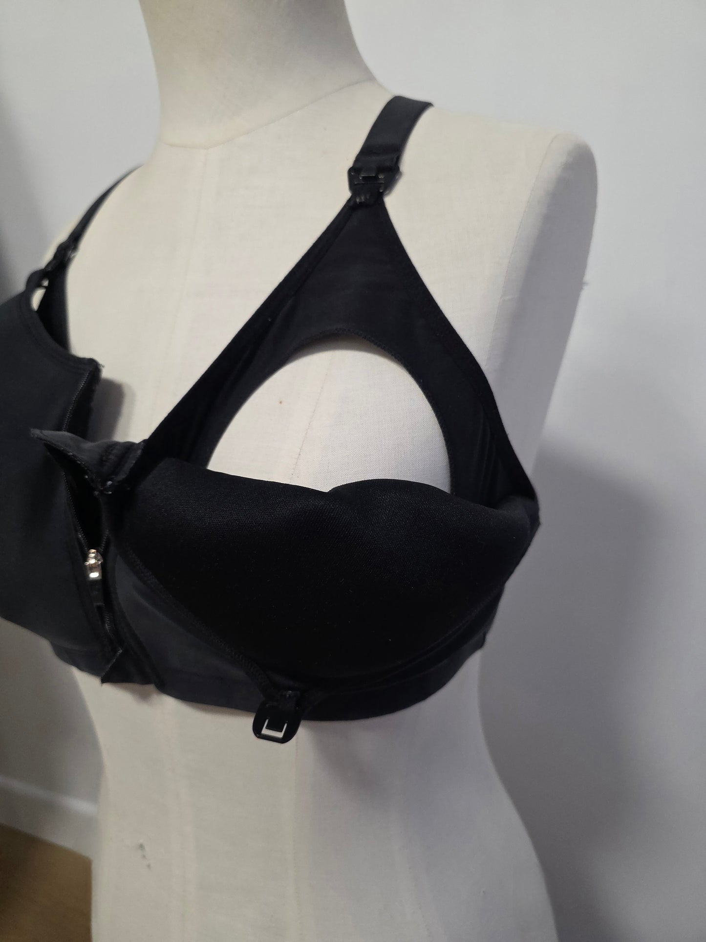 Cadenshae Maternity Bra (14-16)