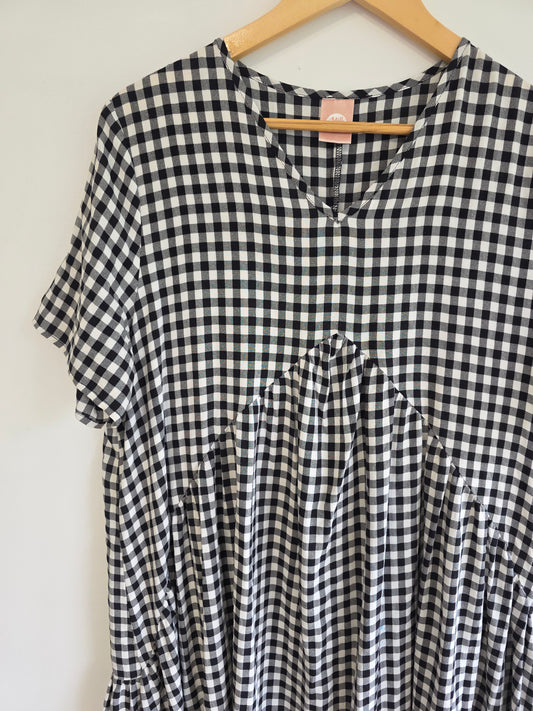 Milkbar Dress (M)